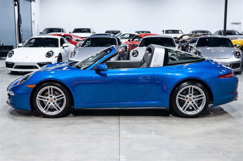 Used 2015 Porsche 911 Targa 4 AWD/4WD image 3