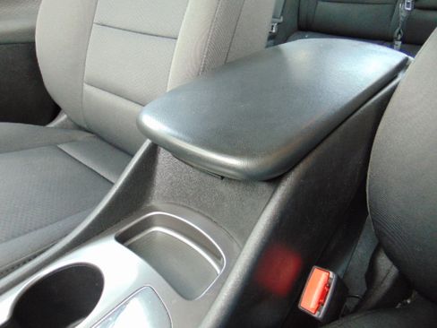 Used 2018 Chevrolet Malibu LS image 21