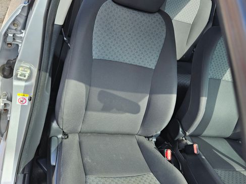 Used 2015 Toyota Yaris LE image 52