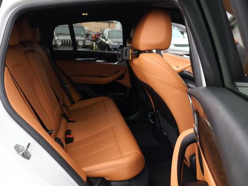 Used 2022 BMW X4 xDrive30i image 16