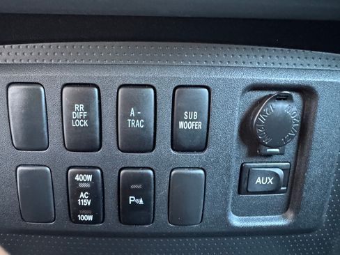 Used 2007 Toyota FJ Cruiser image 35