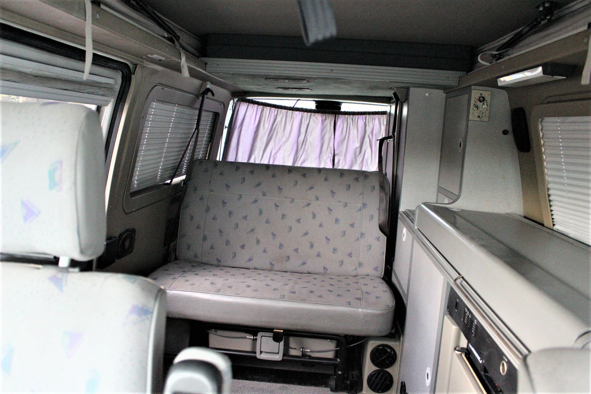 Used 1997 Volkswagen Eurovan Camper FWD image 30