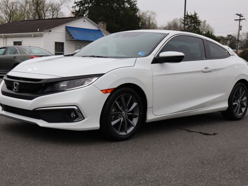 Used 2019 Honda Civic EX image 3