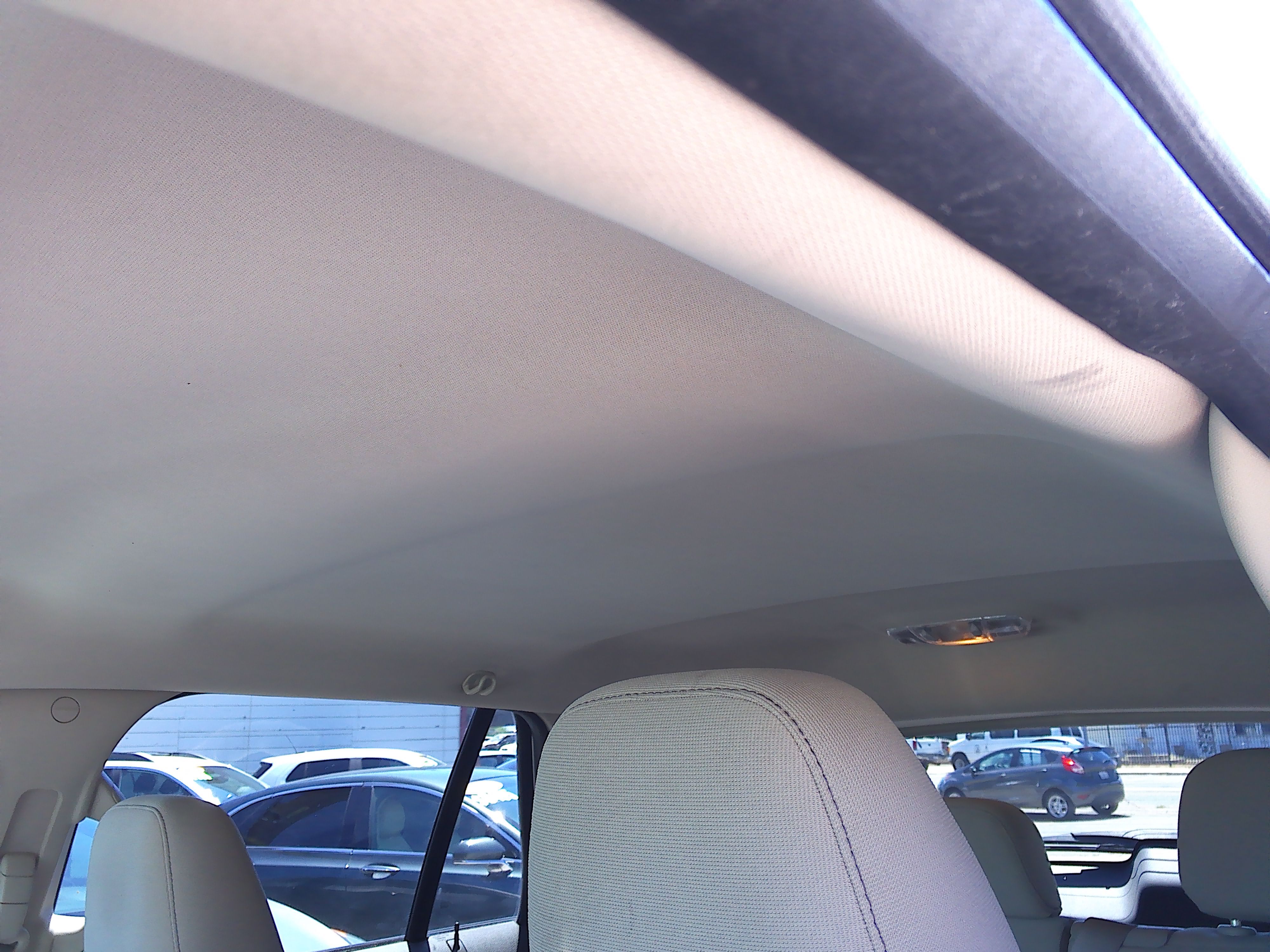 Used 2012 Ford Edge SE FWD image 29