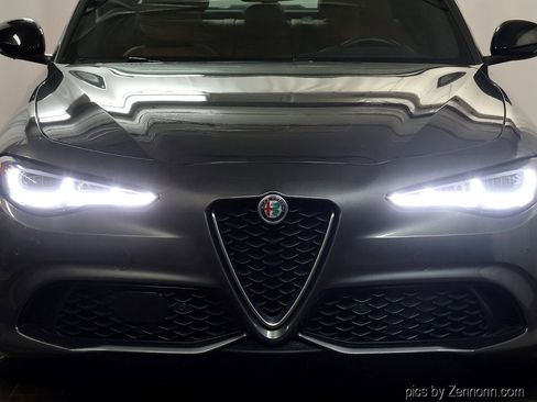 Used 2024 Alfa Romeo Giulia Ti image 6
