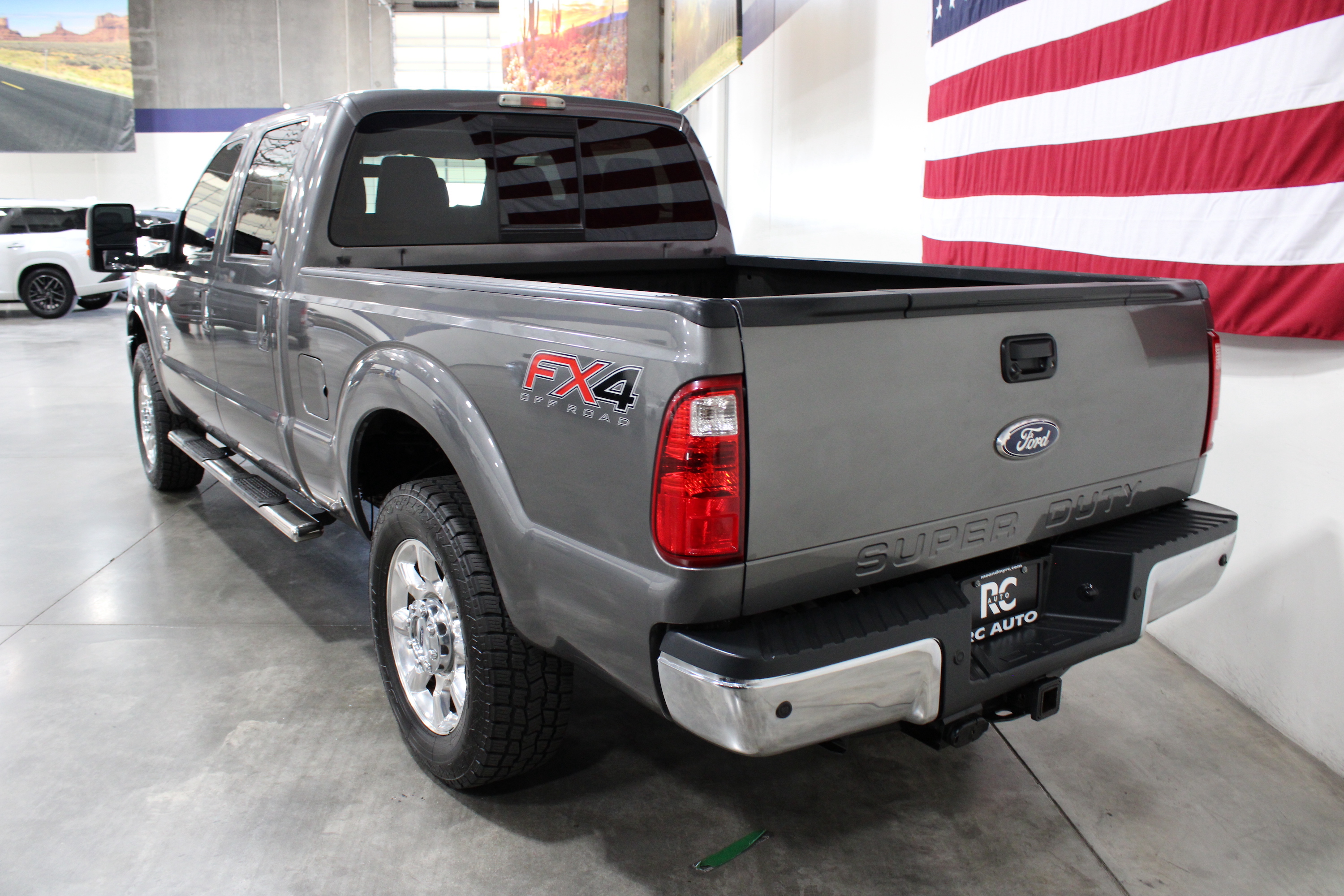 Used 2012 Ford F250 4x4 Crew Cab Super Duty image 3