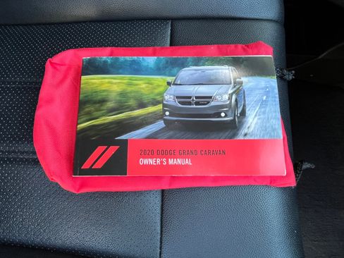 Used 2020 Dodge Grand Caravan GT image 27