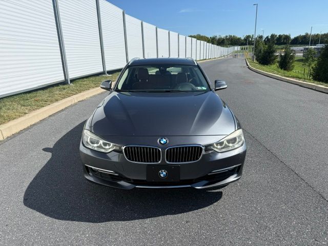 Used 2014 BMW 328i xDrive Wagon AWD/4WD image 6