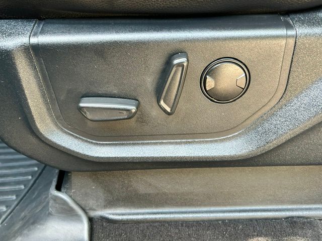Used 2020 Ford Expedition Max 2WD XLT image 22