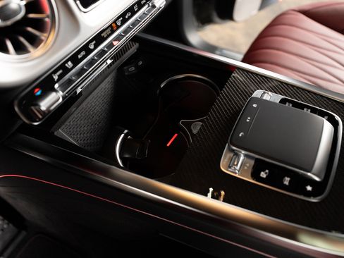 Used 2025 Mercedes-Benz G 63 AMG AMG G 63 image 24