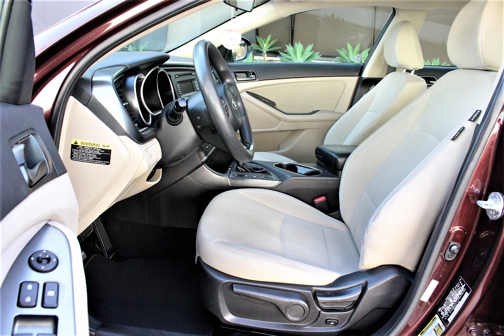 Used 2015 Kia Optima LX FWD image 12