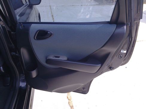 Used 2008 Honda Fit Sport image 12