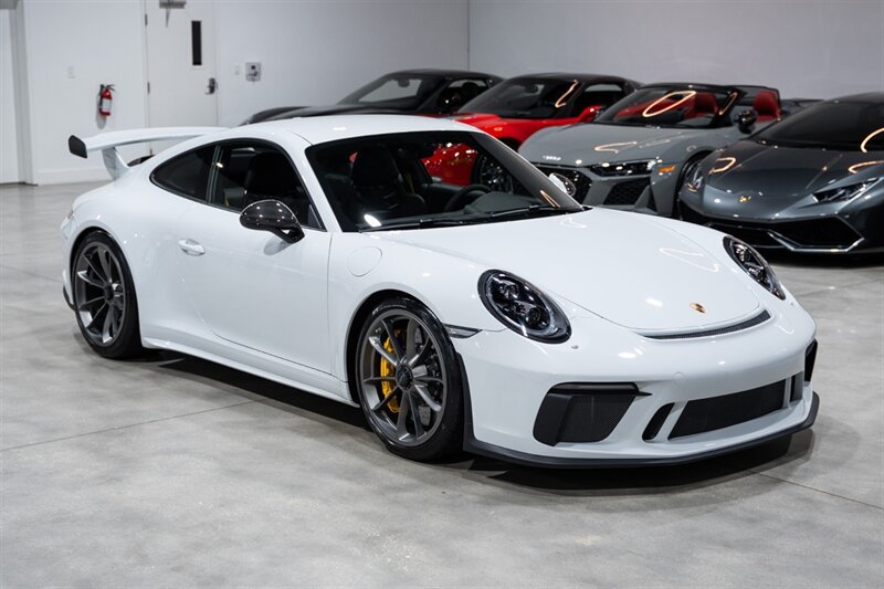 Used 2018 Porsche 911 GT3 RWD image 8