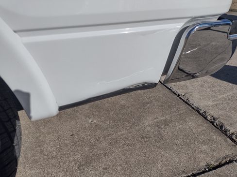 Used 2012 Ford F150 Lariat image 39