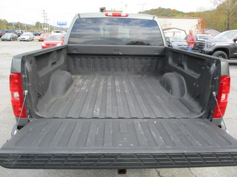 Used 2011 Chevrolet Silverado 1500 LT Z71 image 10