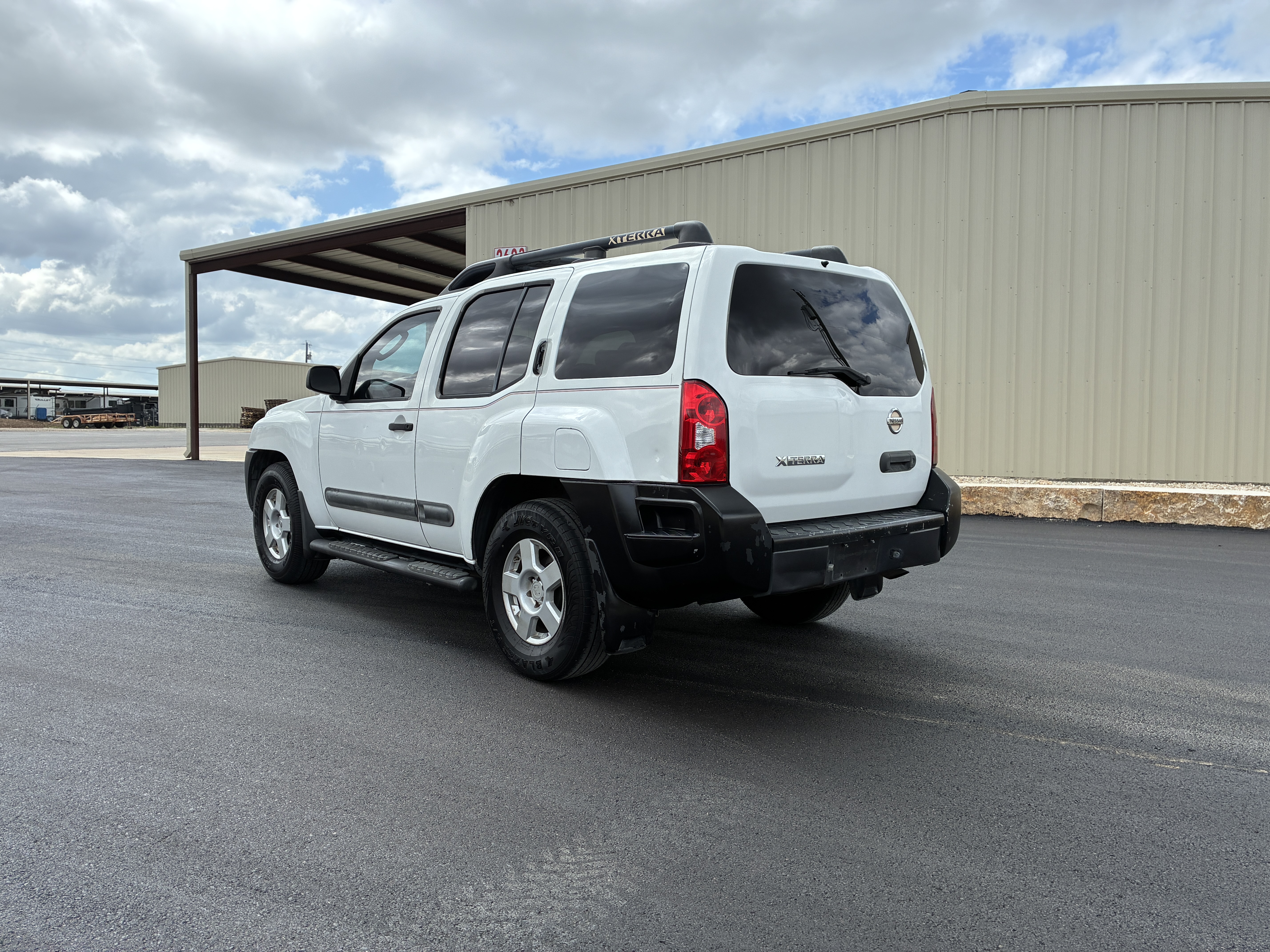 Used 2006 Nissan Xterra 2WD image 3