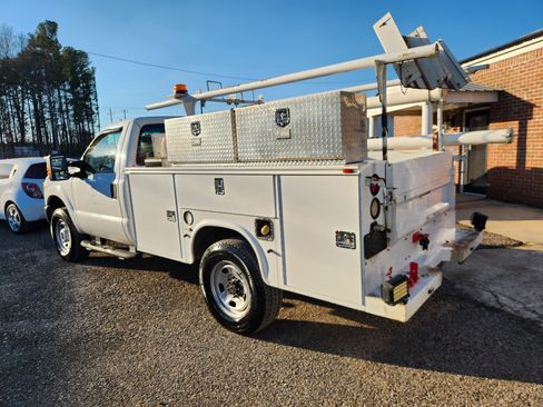 Used 2013 Ford F350 XL image 9