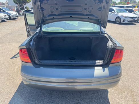 Used 2003 Oldsmobile Alero GLS Sedan FWD image 22