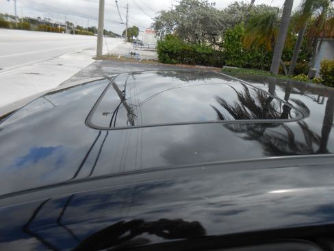 Used 2011 Hyundai Elantra FWD image 10