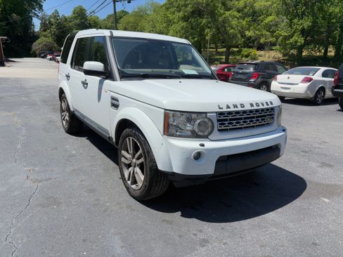 Used 2011 Land Rover LR4 HSE LUX AWD/4WD image 4