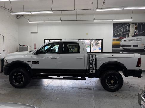 Used 2018 RAM 2500 4x4 Crew Cab Power Wagon image 6