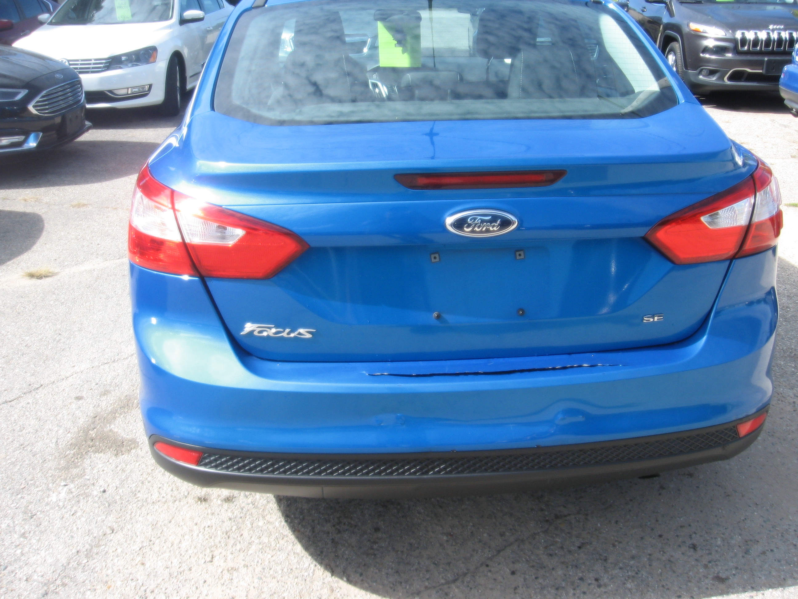 Used 2012 Ford Focus SE Sedan FWD image 5