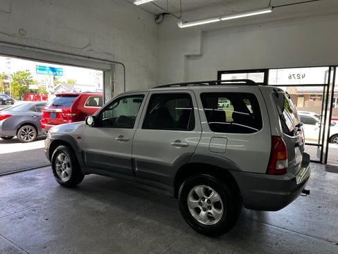 Used 2001 MAZDA Tribute LX image 6