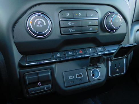 New 2026 Chevrolet Silverado 2500 Custom image 5