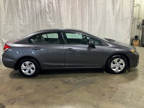 Used 2014 Honda Civic LX image 25