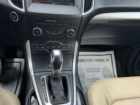 Used 2015 Ford Edge AWD SEL image 15