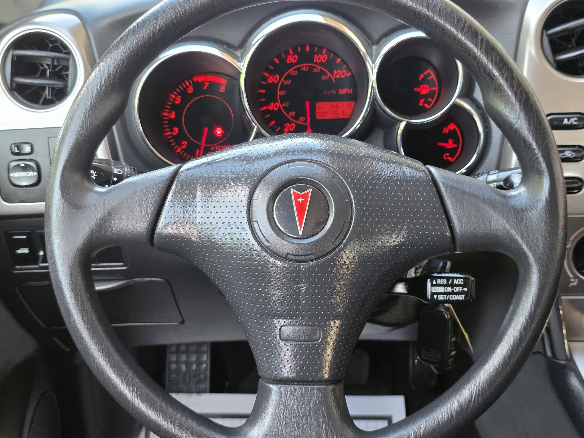 Used 2003 Pontiac Vibe AWD image 13