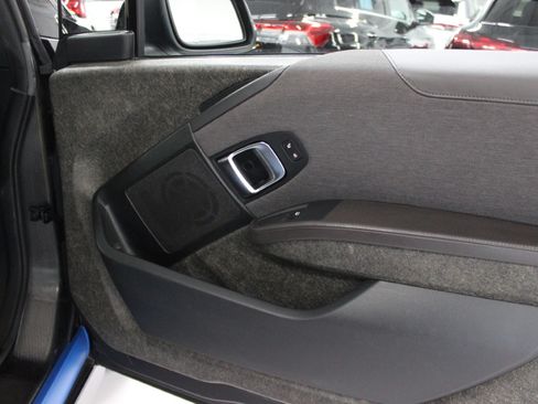 Used 2015 BMW i3 image 39