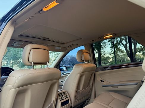 Used 2010 Mercedes-Benz ML 350 image 71