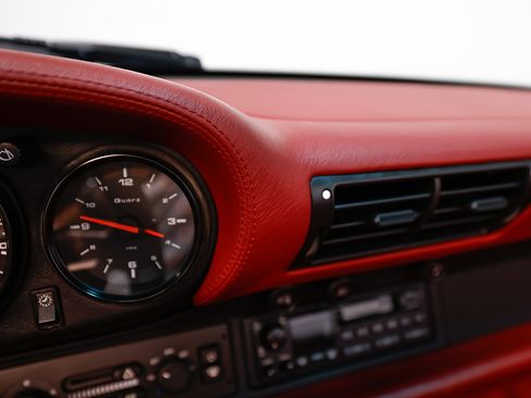 Used 1995 Porsche 911 Carrera image 13