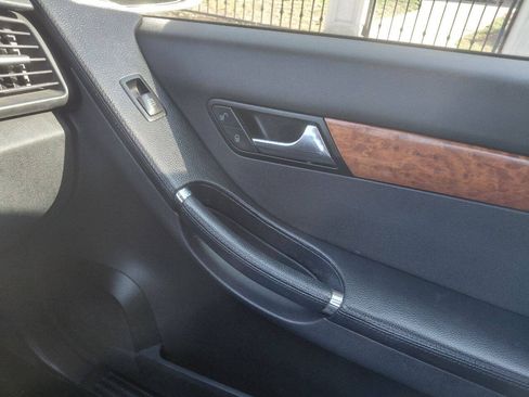Used 2008 Mercedes-Benz R 350 image 48