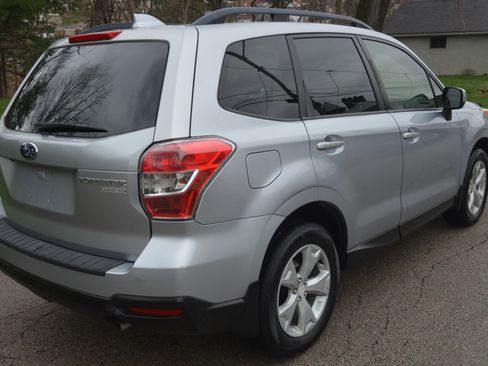 Used 2016 Subaru Forester 2.5i Premium image 4