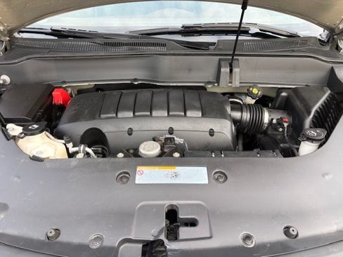 Used 2013 Buick Enclave Leather image 11