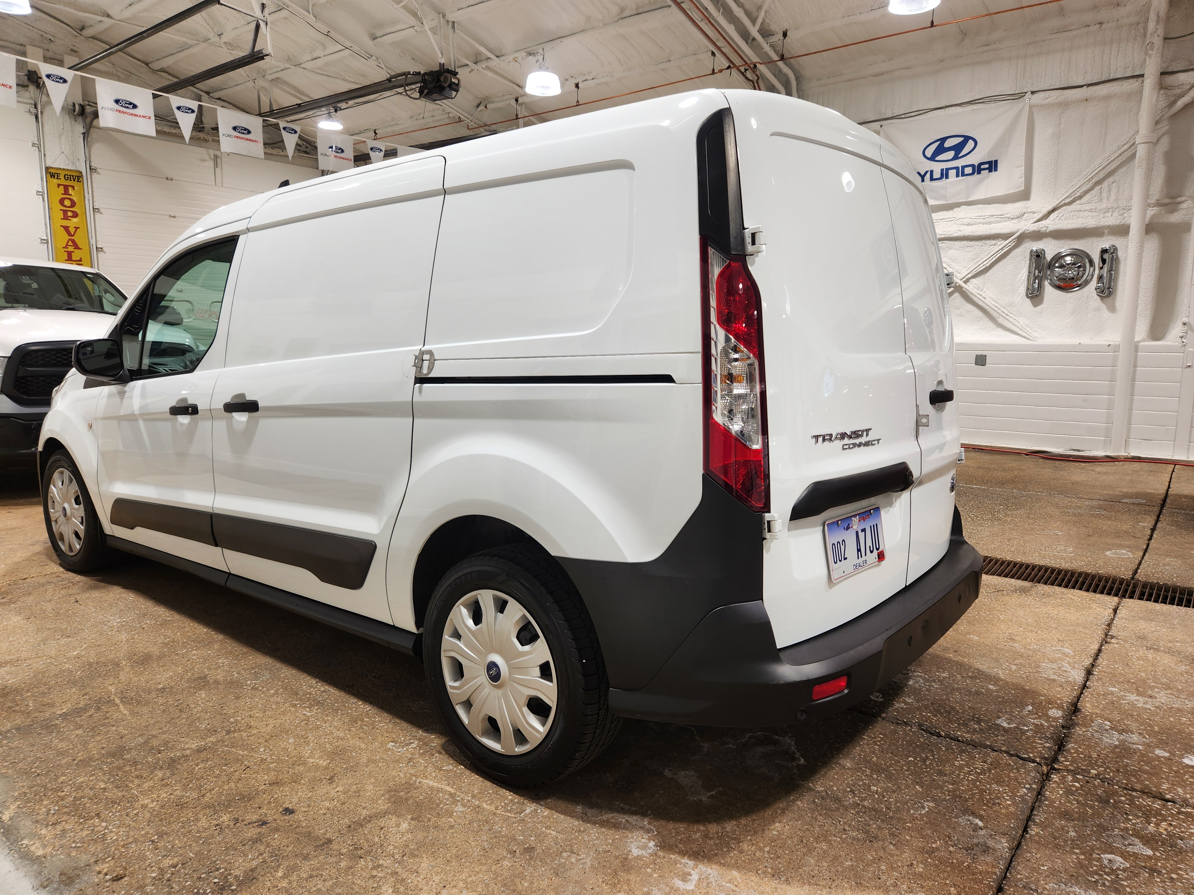 Used 2023 Ford Transit Connect XL Long Wheel Base FWD image 5