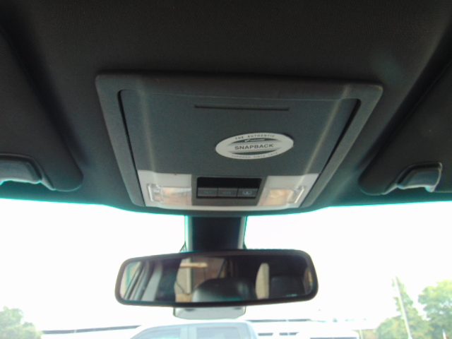 Used 2015 Ford Explorer FWD Limited image 21