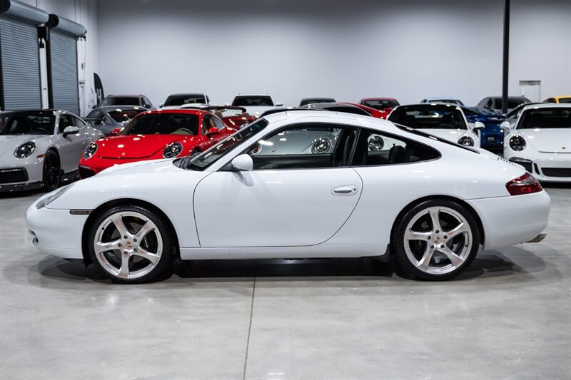 Used 1999 Porsche 911 Carrera 4 AWD/4WD image 3
