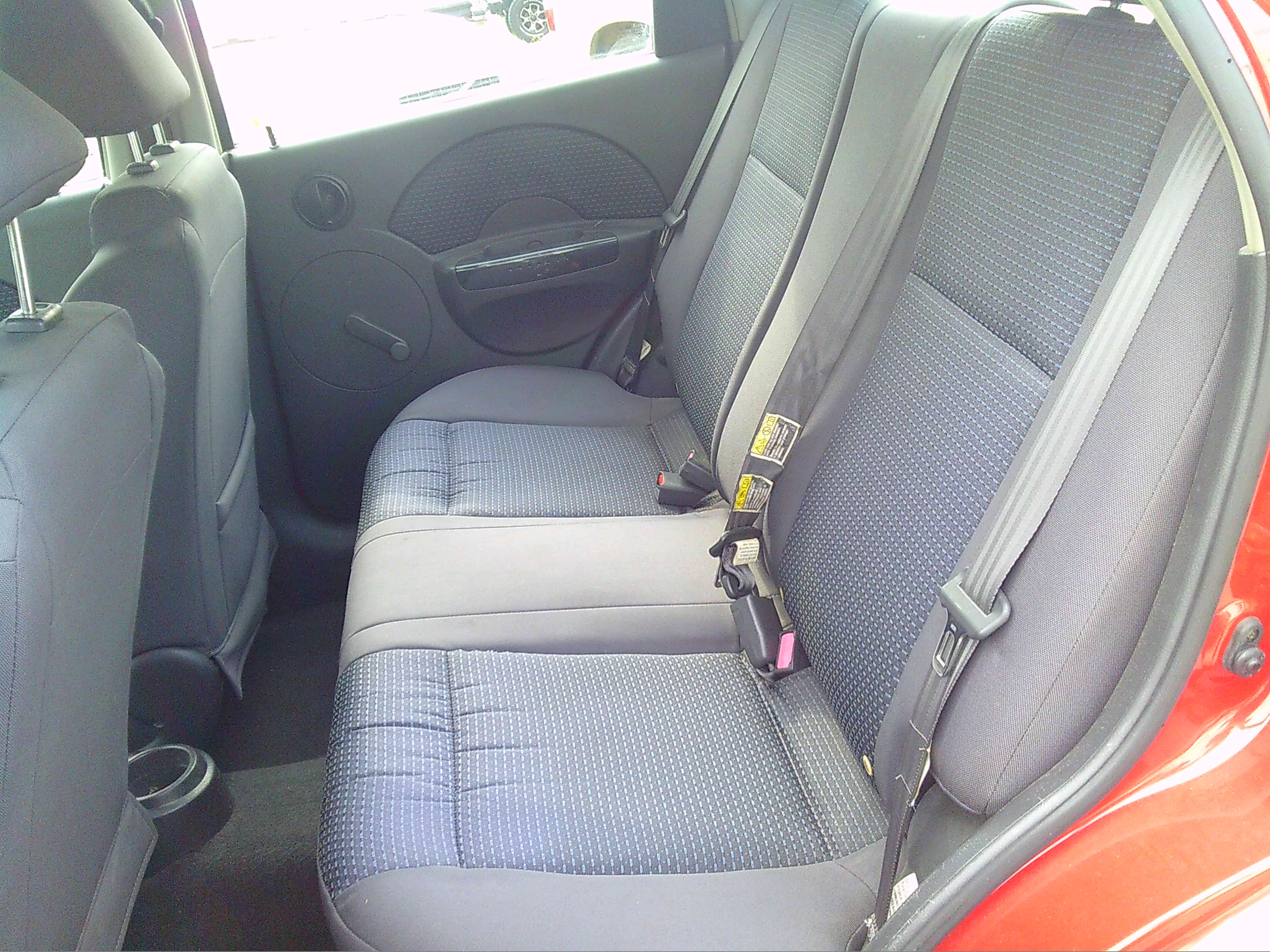 Used 2006 Chevrolet Aveo LS FWD image 9