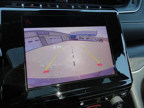 Used 2022 Jeep Grand Cherokee L Limited image 17