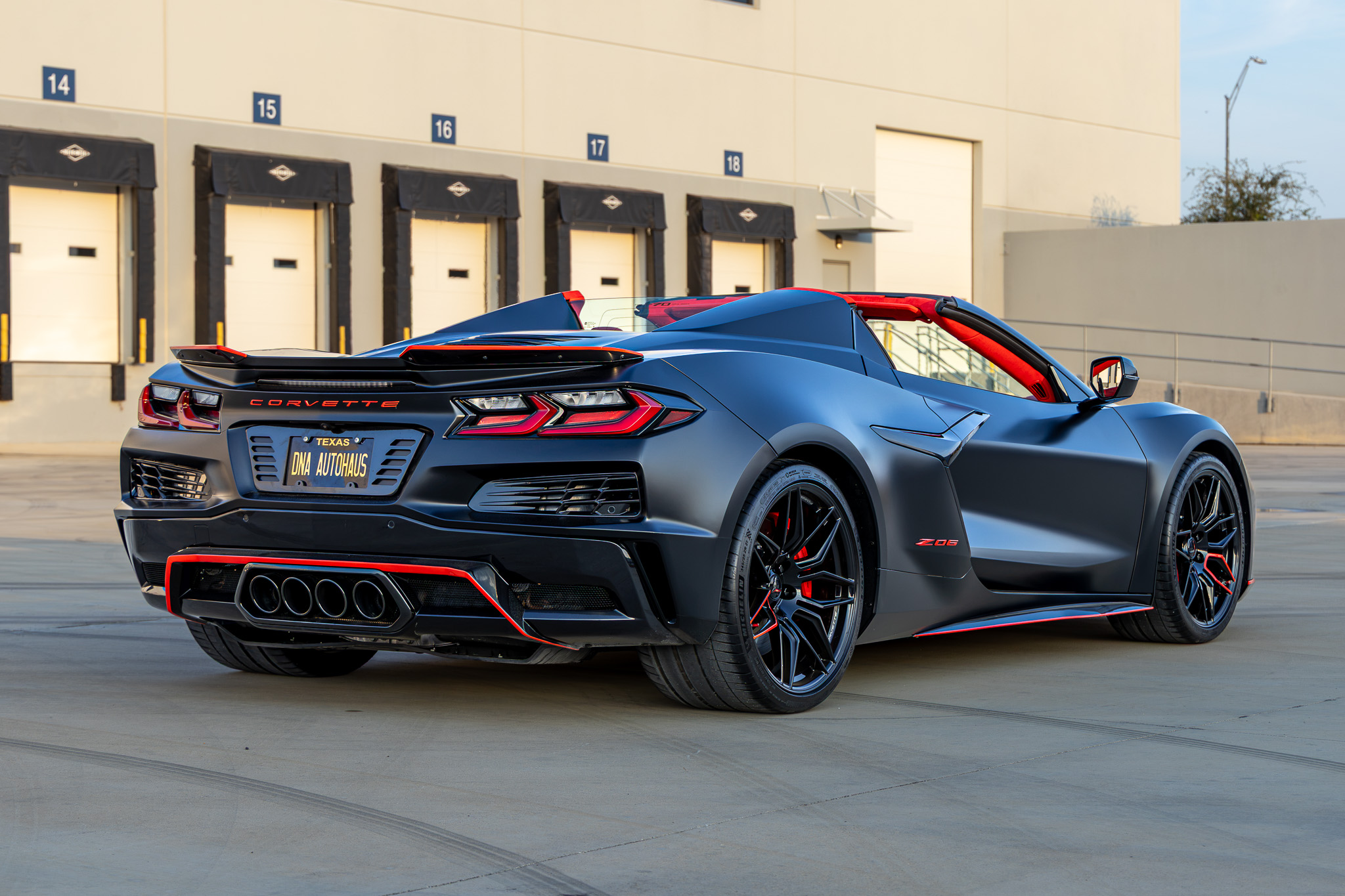 Used 2023 Chevrolet Corvette Z06 Convertible w/ 3LZ RWD image 3