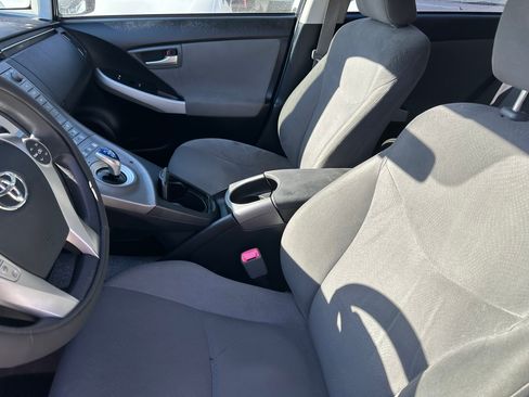 Used 2012 Toyota Prius Two image 12