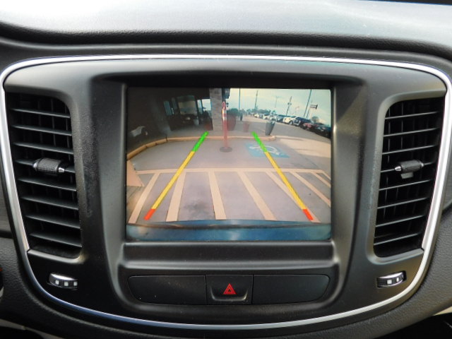 Used 2016 Chrysler 200 Limited FWD image 15