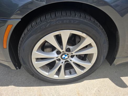 Used 2010 BMW 535i xDrive Sedan AWD/4WD image 27