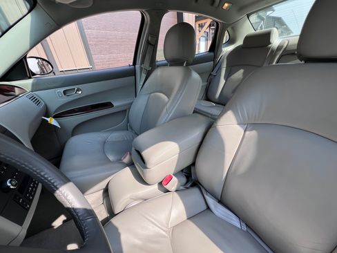 Used 2008 Buick LaCrosse CXL image 15