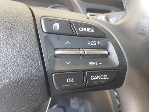 Used 2019 Hyundai Elantra SEL image 19
