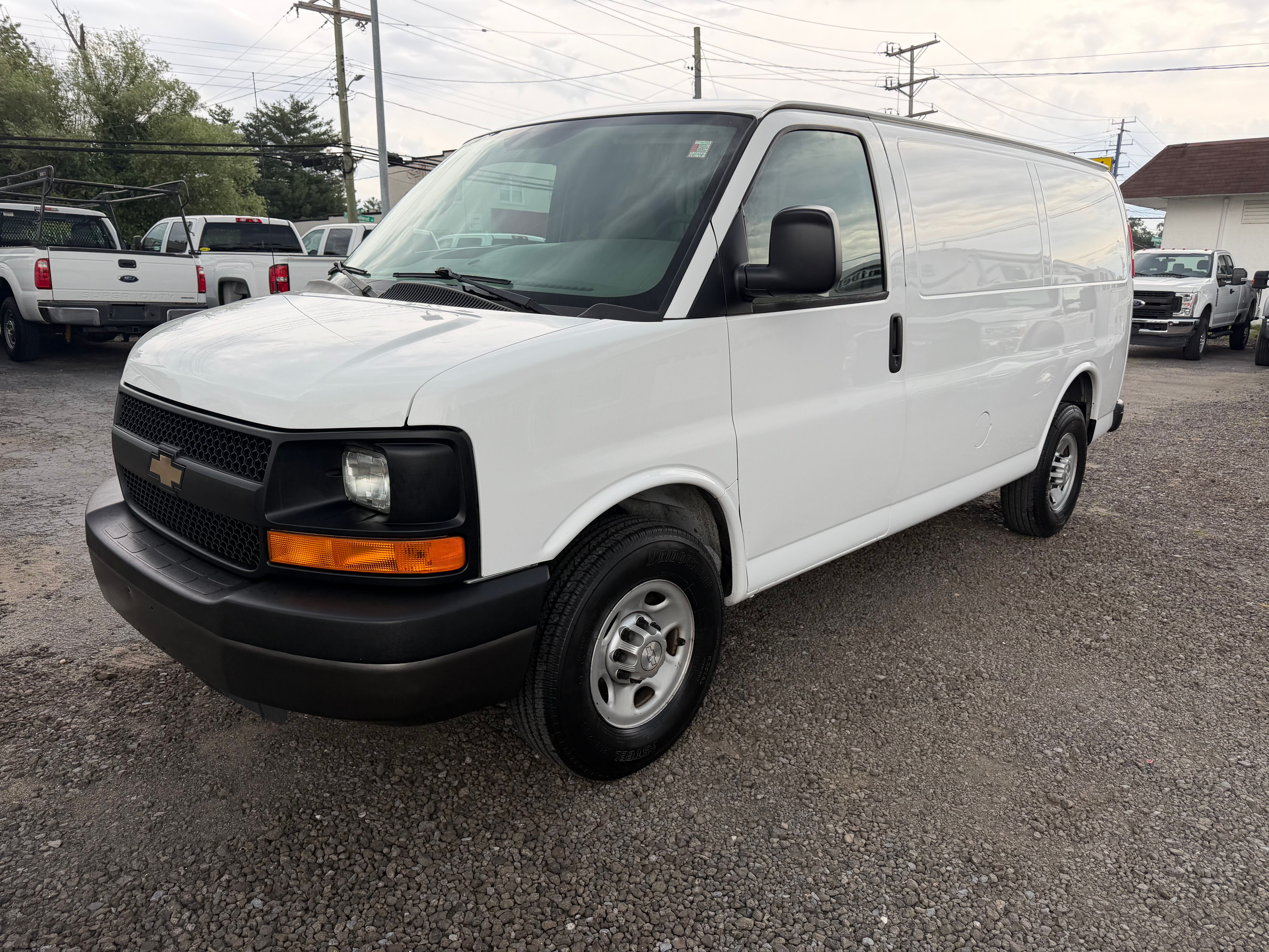 Used 2015 Chevrolet Express 2500 UNAVAIL RWD image 1
