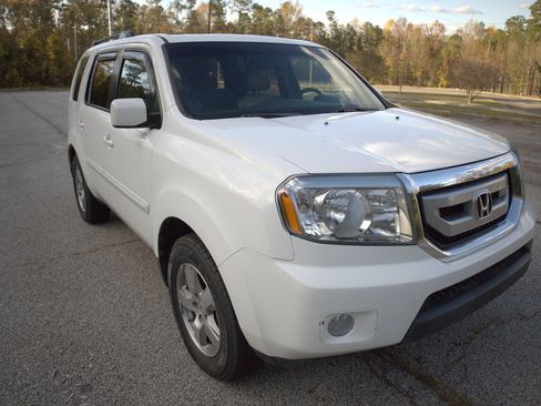 Used 2011 Honda Pilot EX-L image 3